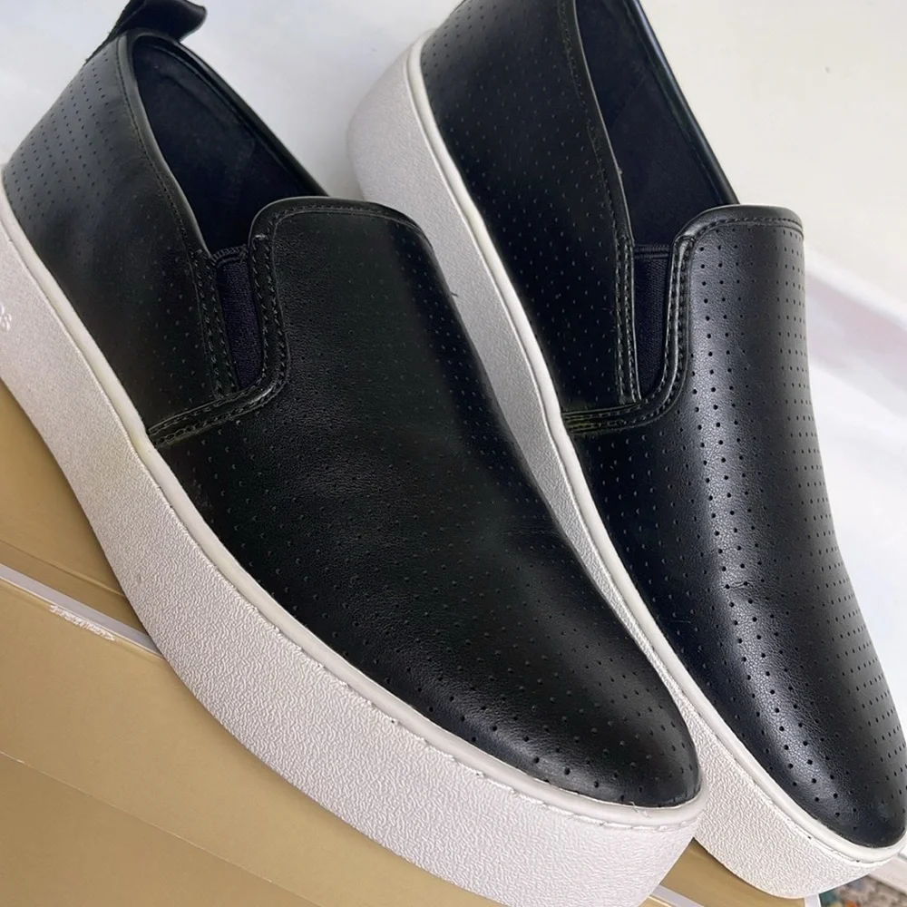 Michael Kors TEDDI SLIP ON NAPPA PU PERFORATED 4959TDFP4L NIB Platforms Sneakers